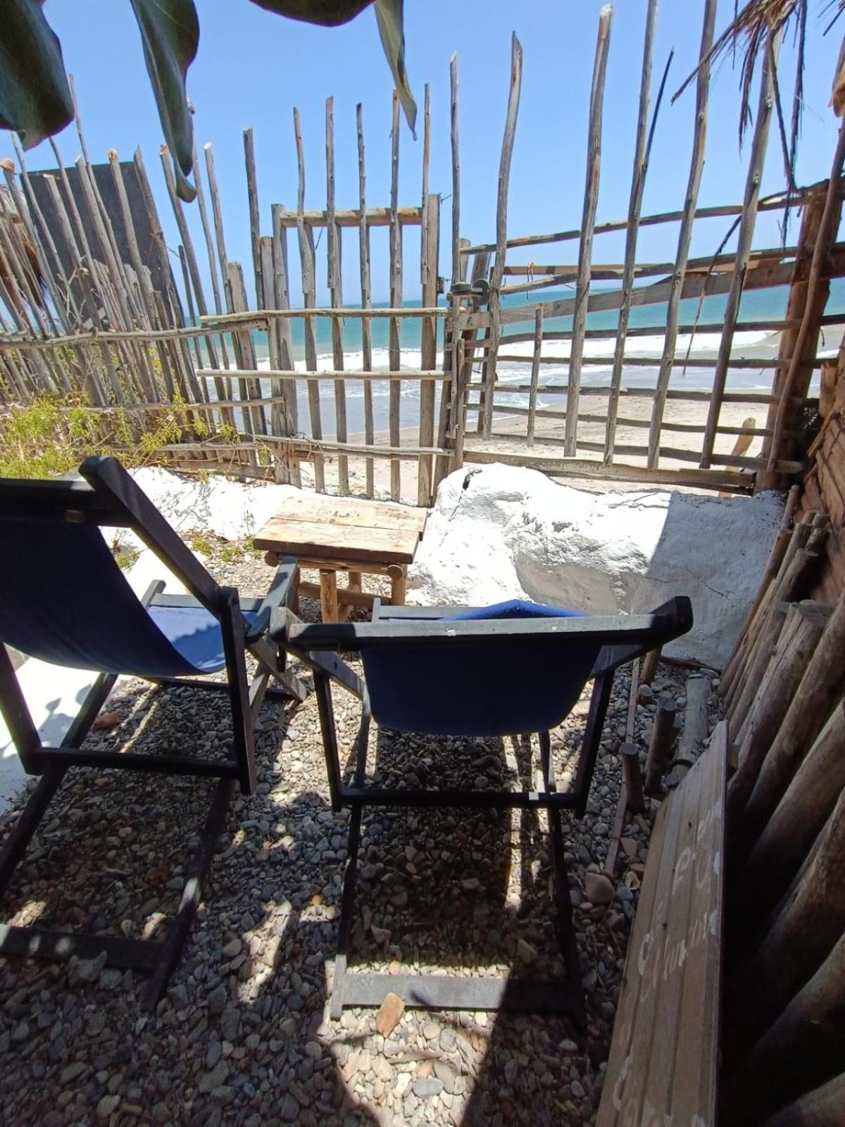 Mancora Apartments Exterior photo